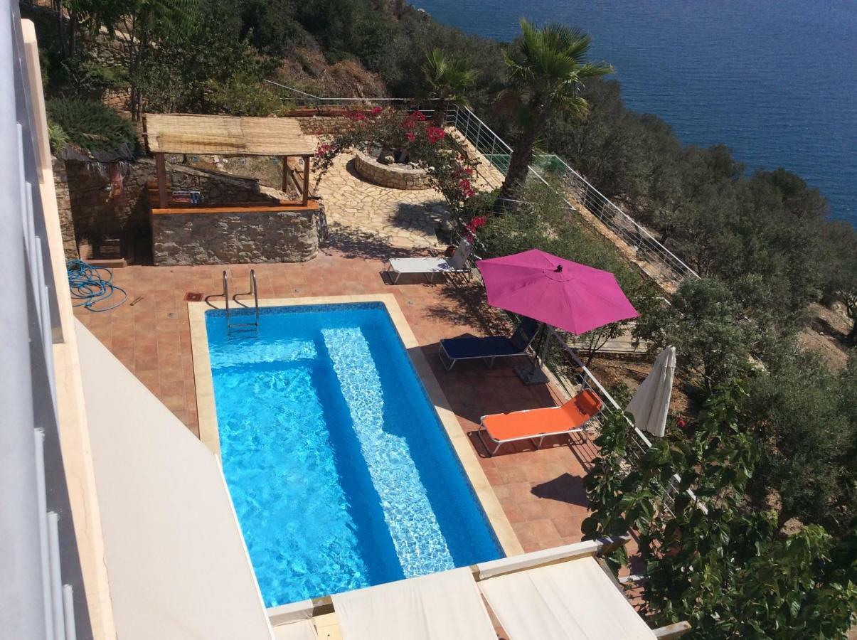 Horizon Villa Kiveri Luaran gambar
